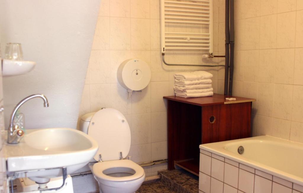 Triple Room,31503587:JPEG